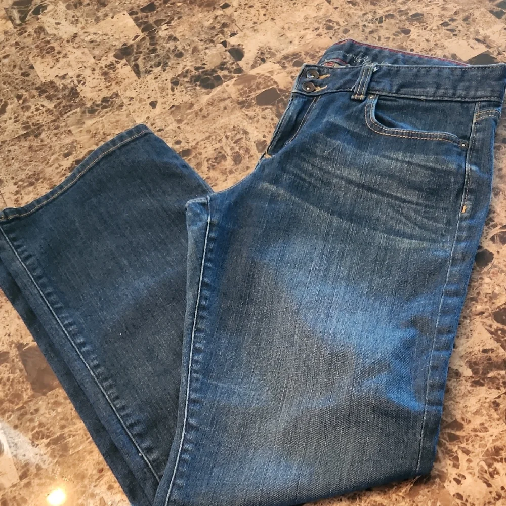 Tommy Hilfiger Women's Modern Bootcut Jeans Size 10S - Picture 1 of 7